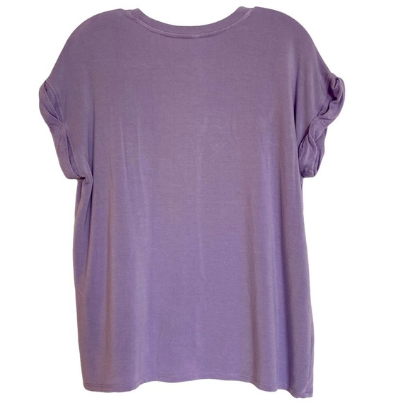 NEW Tahari lilac tee rolled sleeves scoop neck Softest cozy material Small
C - Picture 4 of 8